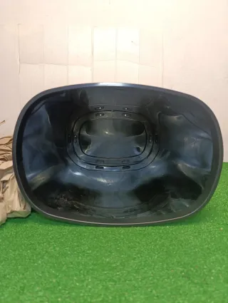 Cubo de basura de aluminio