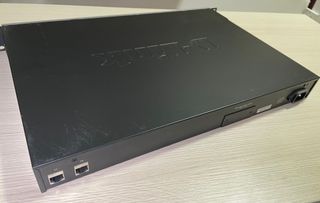 Switch D-Link DES-3828 24 Puertos Nivel 3