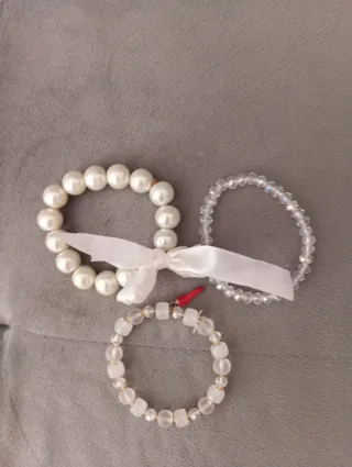 Lote 3 Pulseras Perlas y Abalorios