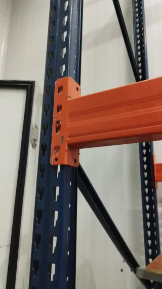 Estanterías Metálicas Mecalux