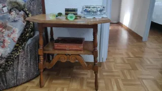 Mesilla auxiliar madera y cristal