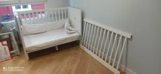 Cuna/Cama Evolutiva Ikea Stuva con cajones.