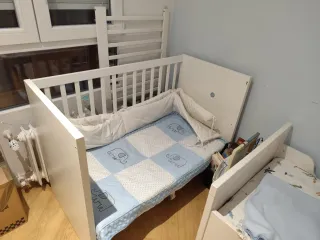 Cuna/Cama Evolutiva Ikea Stuva con cajones.