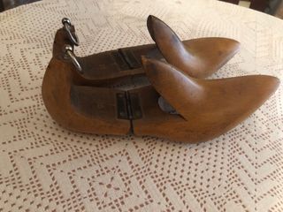 Hormas de zapato antiguas de madera