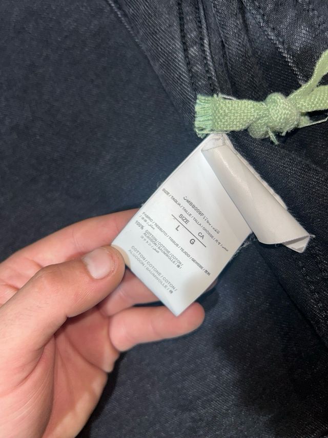 Chaqueta Off-White Negra con Logo Drip