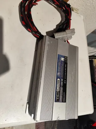 Inversor 1200W 24V DC a 230V
