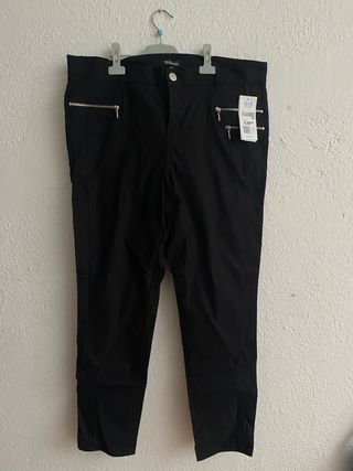 Pantalón negro licra T46