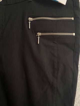 Pantalón negro licra T46