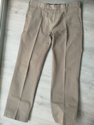Lote 2 Pantalones Talla L (42-44)