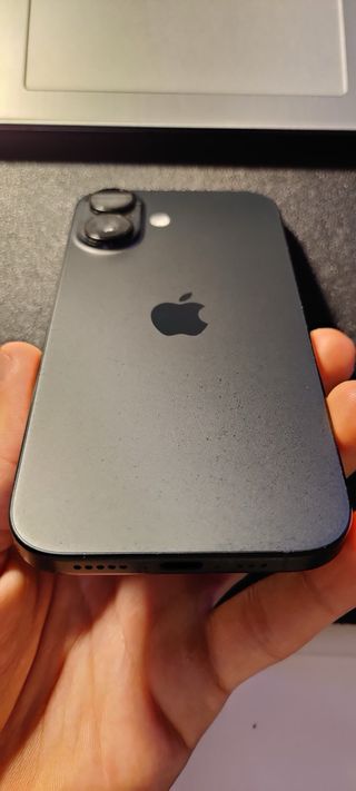 iPhone 16 128GB Negro