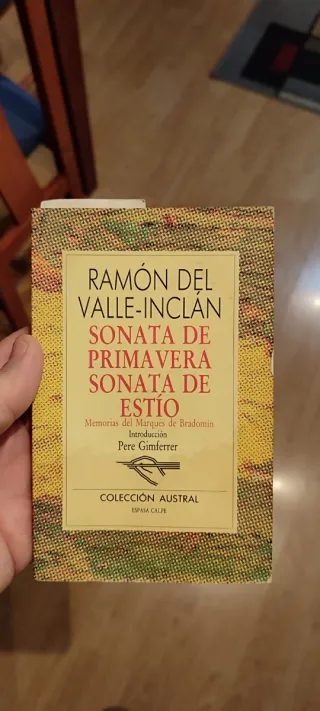 VENDO LINROS DE LECTURA ESCOLAR..