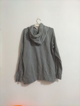 Sudadera Gris con Estampado Brooklyn