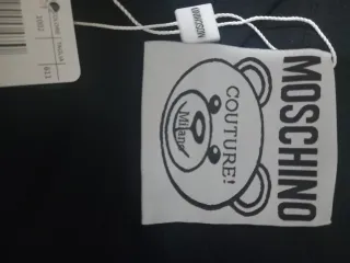 Camiseta Moschino Negra Talla L