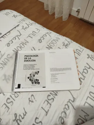 Libro Psicología de la Emoción UNED