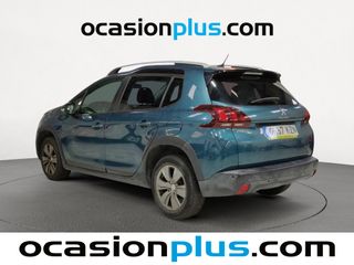 Peugeot 2008 PureTech Signature 60 kW (82 CV)