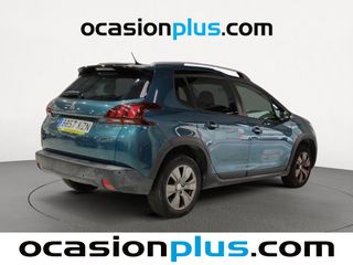 Peugeot 2008 PureTech Signature 60 kW (82 CV)