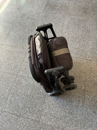 Silla de paseo ligera cabina avión