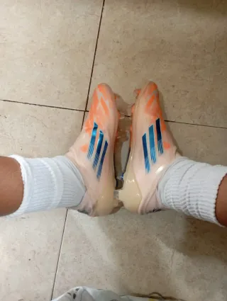 Botas de fútbol Adidas Naranja