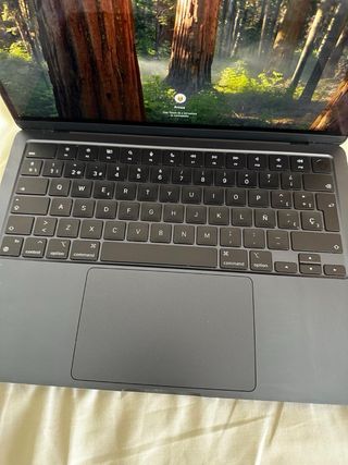 MacBook Air M2 2022 Gris Espacial