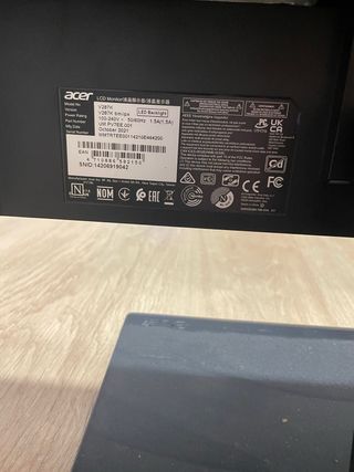 Pantalla Acer 4K rota - Piezas