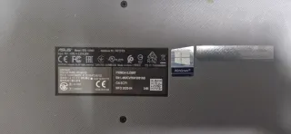 Computer portatile ASUS + caricabatterie