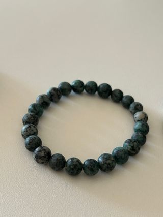 Set 4 bracciali perline miste. Tutto il set 5 euro