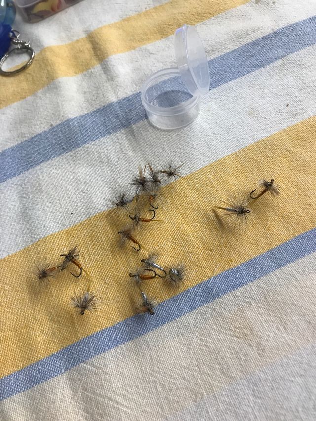 Moscas artificiales para trucha