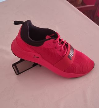 Zapatillas Puma Hombre Rojas nuevas 