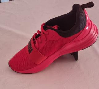 Zapatillas Puma Hombre Rojas nuevas 