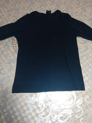 Camiseta NASA H&M manga larga Talla S