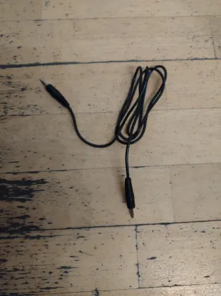 Guitarra Eléctrica OQAN Infantil (1/2) + Mini Amp.