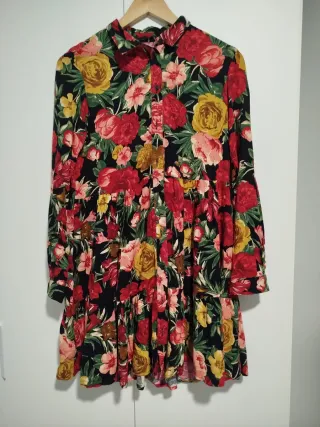 Vestido estampado floral negro