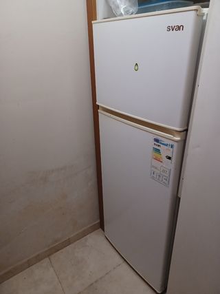 Nevera SVAN 2 puertas
