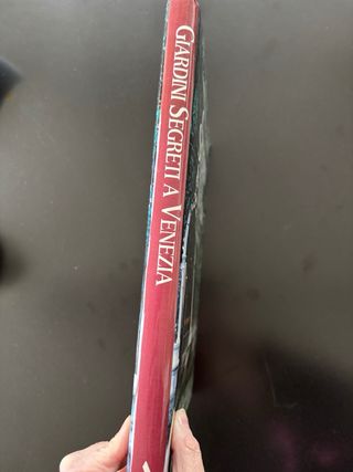 Libro Giardini segreti a Venezia nuovo