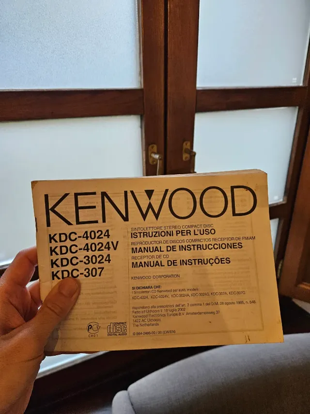 Radio CD Kenwood KDC-B024 Coche