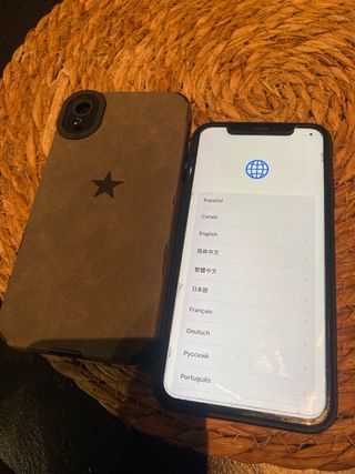 iPhone XR Negro con funda