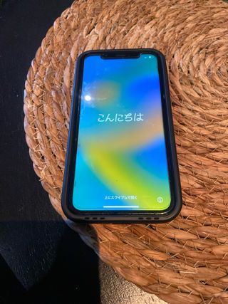 iPhone XR Negro con funda