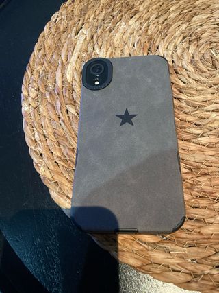 iPhone XR Negro con funda