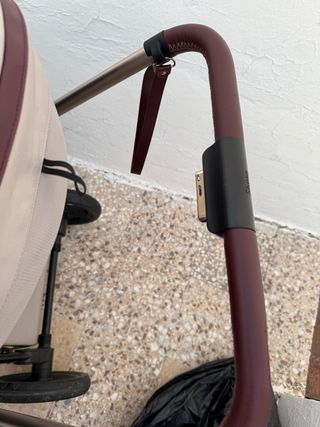 Carro bebé Roberto Verino