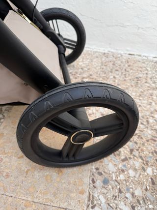 Carro bebé Roberto Verino