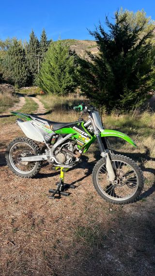 Moto Kawasaki KX 250F