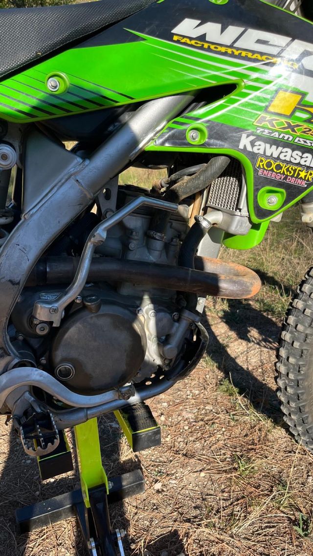 Moto Kawasaki KX 250F