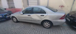Mercedes-Benz Clase C 2001