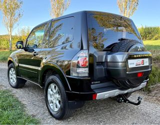 Mitsubishi Montero 2015