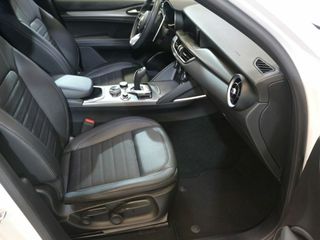 Alfa Romeo Stelvio 2.2 Diesel 140kW (190cv) SPRINT AWD
