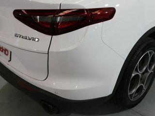 Alfa Romeo Stelvio 2.2 Diesel 140kW (190cv) SPRINT AWD