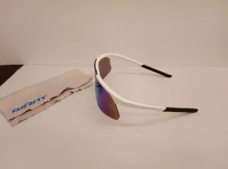 Occhiali da ciclismo Giant bianchi nuovi