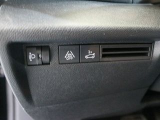 Citroën C4 X Hybrid 136 e-DCS6 Plus