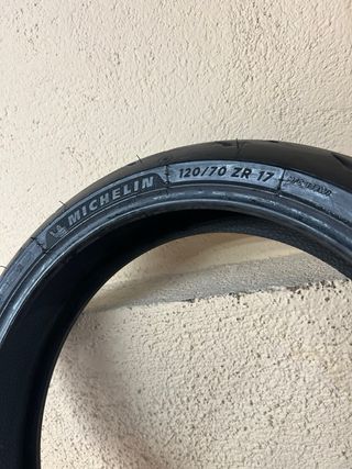 Michelin Power RS 120 70 zr17 58w