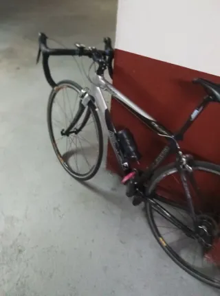 Bicicleta Mendiz Talla 56 cuadro.
